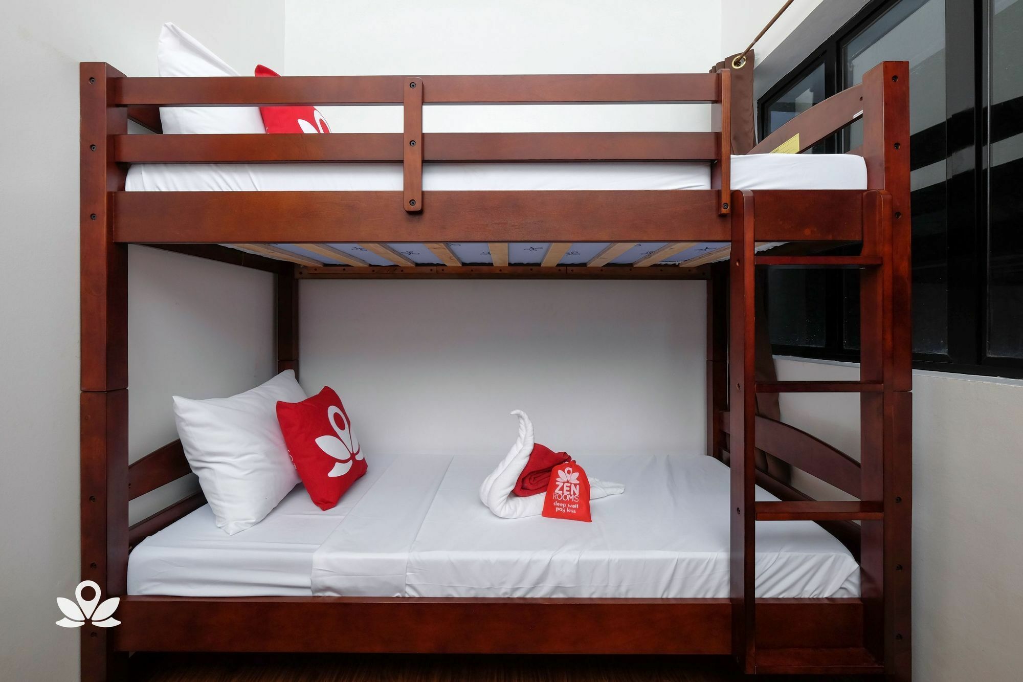 Zen Rooms Woodridge Mckinley Bgc 따구익 외부 사진